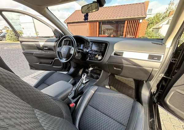 Mitsubishi Outlander cena 49990 przebieg: 285000, rok produkcji 2014 z Kisielice małe 631